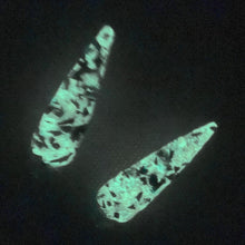 Load image into Gallery viewer, Treat