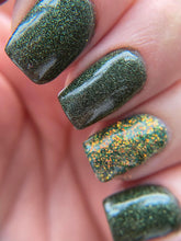 Load image into Gallery viewer, Changing Leaves